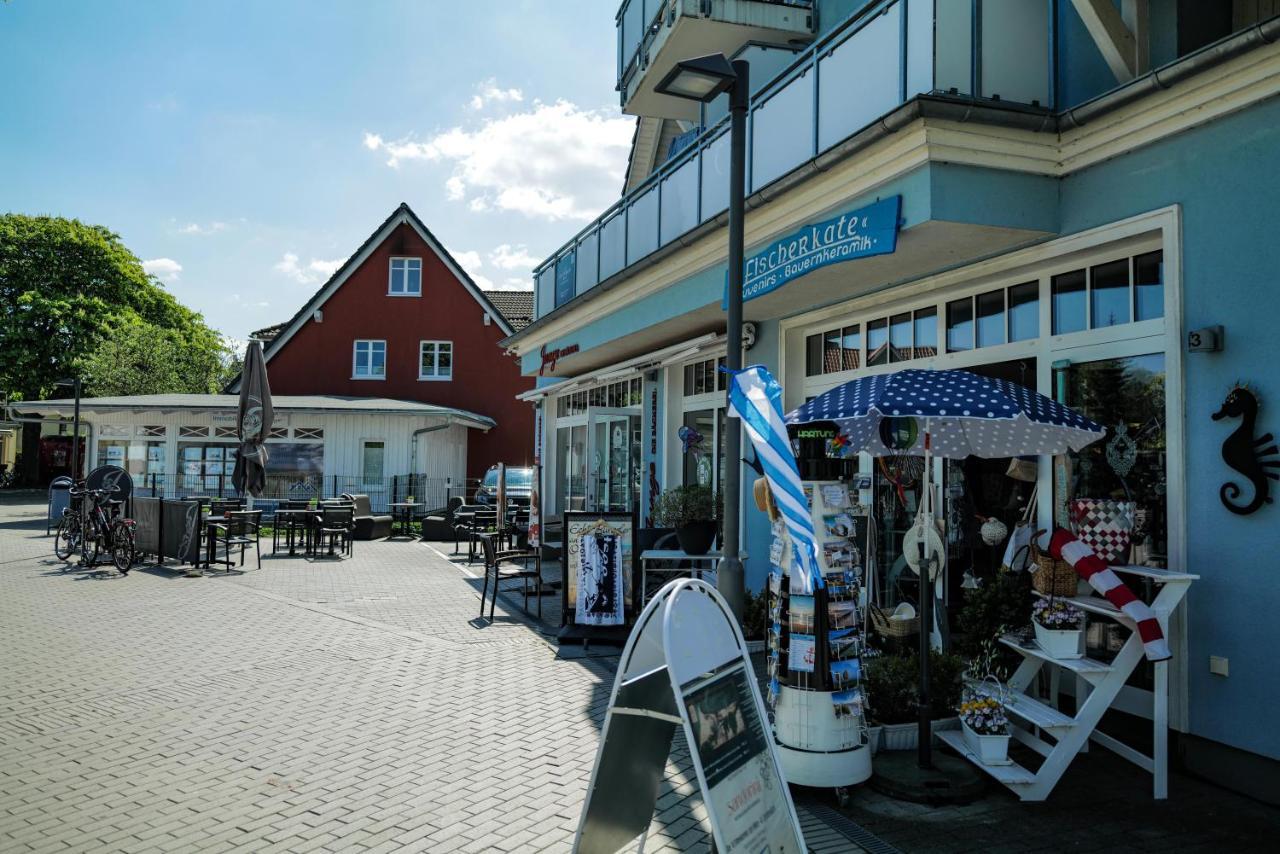 Ferienwohnungen Meerfarbig Zingst - Haustierfrei -Terrasse Mit Strandkorb Oder Balkon - E-Ladesaeule - Parkplatz - Wlan - Fahrradschuppen - Waschtrockner - Ruhig Und Zentral - Nichtraucher Exterior foto